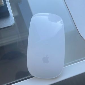 Apple wireless mouse